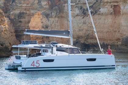 Verhuur Catamaran Fountaine Pajot Fountaine Pajot Elba 45 - 3 cab. Krk