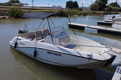 Rental Motorboat Quicksilver ACTIV 555 Hyères