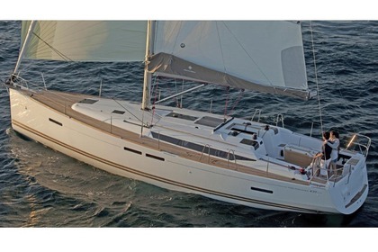 Charter Sailboat Jeanneau Sun Odyssey 439 Thessaloniki