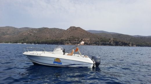 Empuriabrava Motorboat CHAPARRAL 244 alt tag text