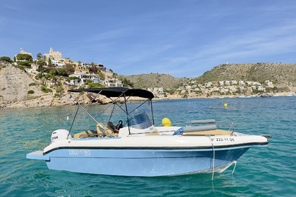 Hyra båt Motorbåt Trident Boats 630 Open Calp