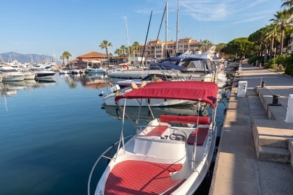 Location Bateau sans permis  B2 Marine Final Model 83700 Saint-Raphaël