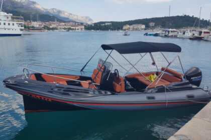 Hyra båt RIB-båt Zar Formenti 65 Makarska