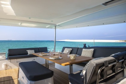 Miete Katamaran Fountaine Pajot AURA 51 (1 MASTER + 4 CAB + 5 SDB + 2 PIC) Sankt Lucia