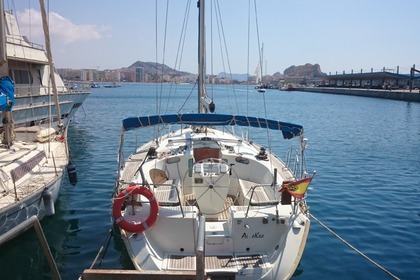 Alquiler Velero BENETEAU OCEANIS 440 Águilas