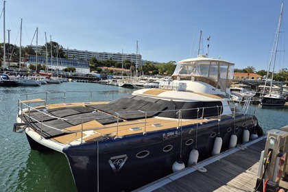 Charter Catamaran Prowler 480 Lisbon