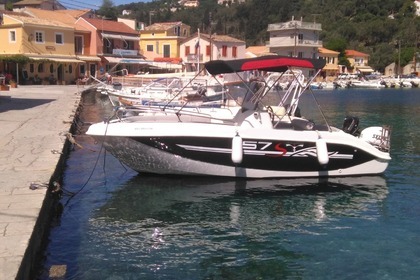 Charter Boat without licence  Trimarchi S57 Paxi