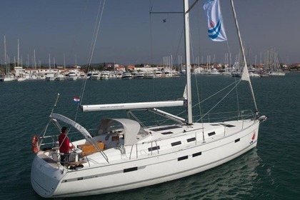 Alquiler Velero BAVARIA 46 CN Murter