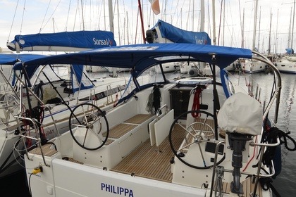 Hire Sailboat Jeanneau Sun Odyssey 380 Cannigione