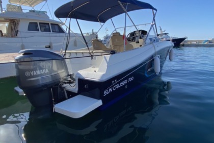 Charter Motorboat Pacific Craft 700 Sun Day Formentera