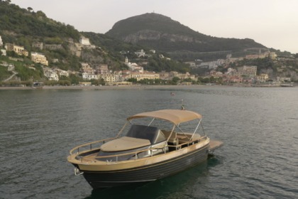 Charter Motorboat Gozzo Solace 32 Open Sorrento