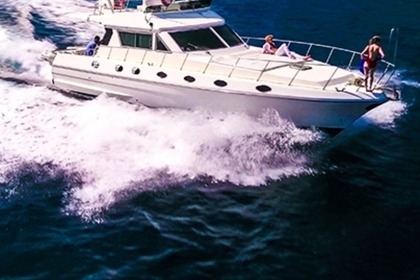 Charter Motorboat Piantoni 45 fly Fantasy Province of Catanzaro