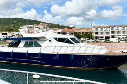 Charter Motor yacht San Lorenzo 60 Cannigione