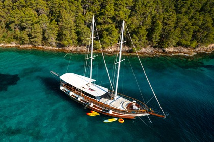 Hire Gulet Custom Gulet Allure Marina Nava