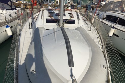 Charter Sailboat BENETEAU OCEANIS 43 Cugnana Verde