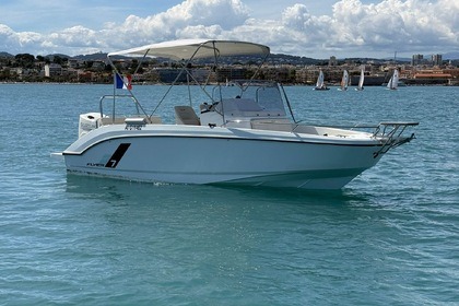 Location Bateau à moteur Beneteau Flyer 7 SPACEdeck Antibes