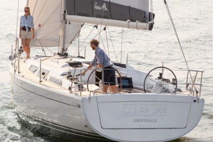 Rental Sailboat Hanse  Hanse 348 Breege