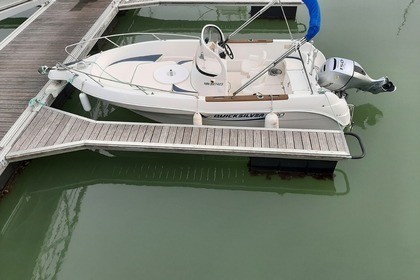 Location Bateau à moteur Quicksilver 6.30 commander Royan