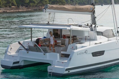 Noleggio Catamarano Fountaine Pajot Lucia 40 Pointe-à-Pitre