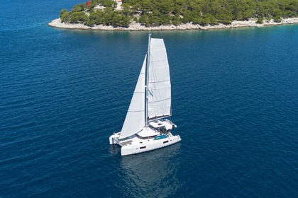 Verhuur Catamaran  Lagoon 42 (2024) Rogoznica