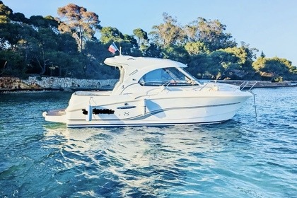 Rental Motorboat Beneteau Antares 8 Cannes