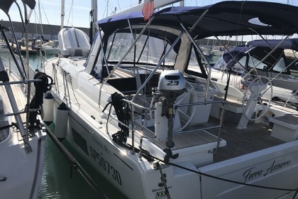 Rental Sailboat BENETEAU OCEANIS 46.1 Cugnana Verde