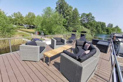 Hyra båt Husbåt Mein Hausboot Hausboot Mecklenburgska sjöarna