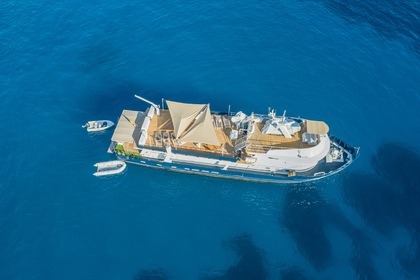 Charter Motor yacht HALTER MARINE Ibiza