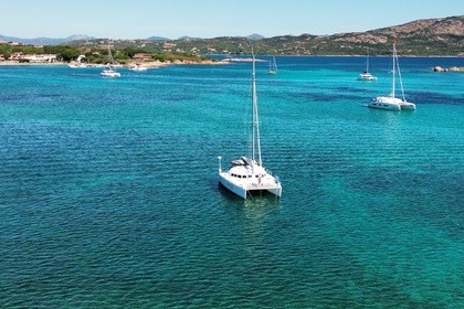 Noleggio Catamarano Lagoon 380 S2 Olbia
