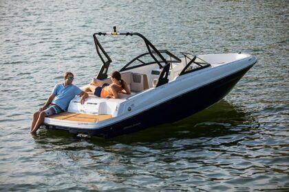 Alquiler Lancha Bayliner VR4 Bowrider Ginebra