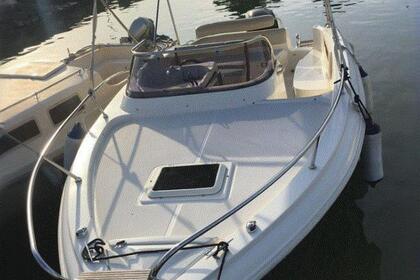 Charter Motorboat Jeanneau Jeanneau 6.5 WA Novi Vinodolski