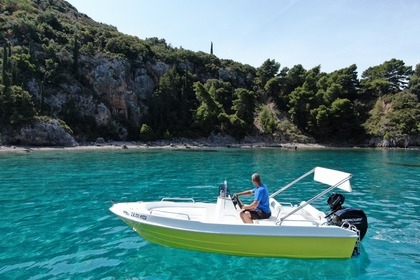 Rental Boat without license  Assos Marine 4.85 Meters Kardamyli