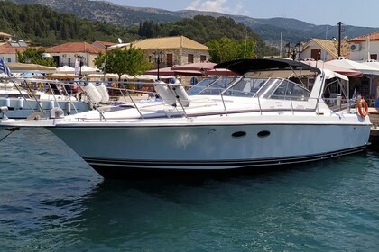 Charter Motorboat Trojan International Corfu