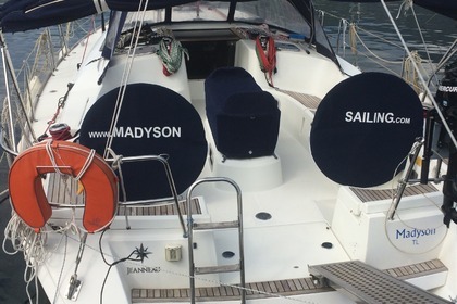 Verhuur Zeilboot JEANNEAU SUN ODYSSEY 44I La Spezia