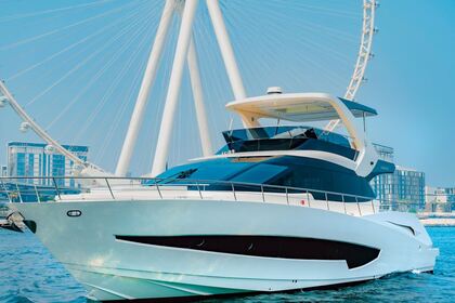 Miete Motoryacht Custom X32 2024 Dubai