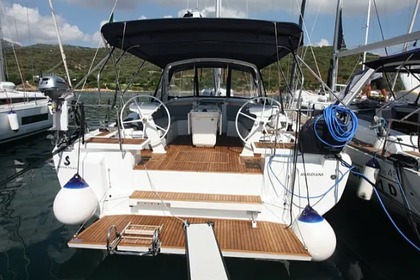 Aluguel Veleiro Beneteau Oceanis 46.1 Cugnana Verde
