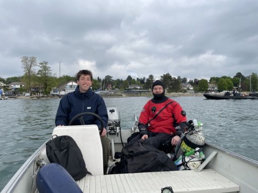 Ginebra Without license Marine F15 alt tag text