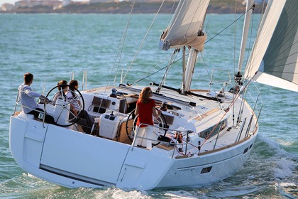 Miete Segelboot Jeanneau Sun Odyssey 469 Athen