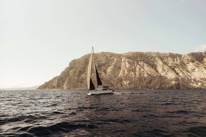 Hire Sailboat Jeanneau Sun Odyssey 43ds Portoferraio