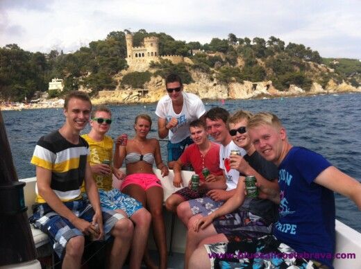 Blanes Motorboat Bluesail Costa Brava alt tag text