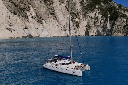 Hire Sailboat Fountaine Pajot Belize 43 San Blas Islands