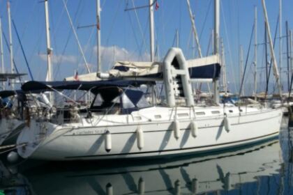 Hire Sailboat Beneteau Cyclades 50.5 Volos