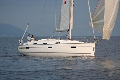 Verhuur Zeilboot BAVARIA CRUISER 36 Trogir