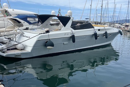 Charter Motorboat Rizzardi 53 Top Line Portofino