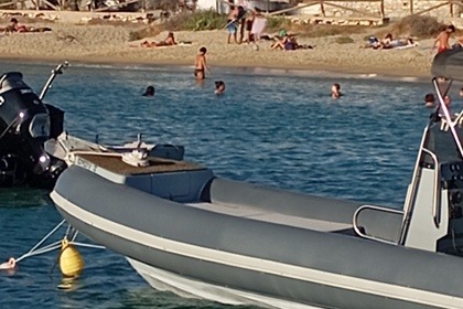 Charter RIB Eagle Parousis team Naxos