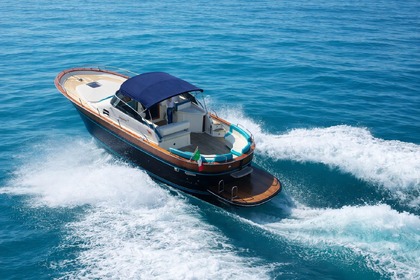 Noleggio Barca a motore Apreamare 38 Open Praiano