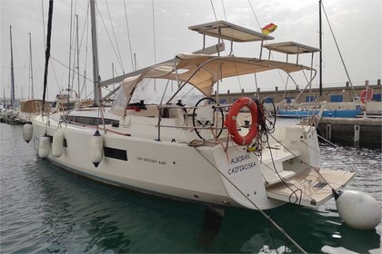 Alquiler Velero Jeanneau Sun Odyssey 440 Palma de Mallorca