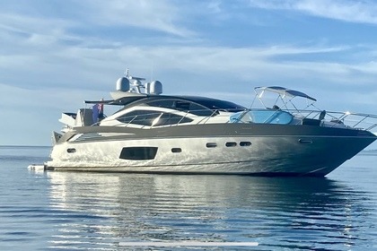 Charter Motorboat Sunseeker Predator Nassau