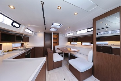 Miete Segelboot Bénéteau Oceanis 46.1 - 4 cab. Općina Primošten