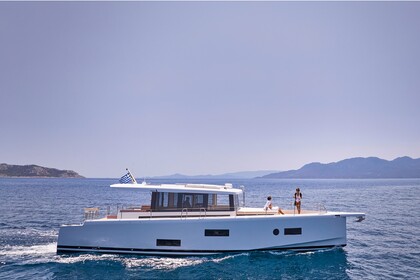 Hire Motorboat  Omikron OT60 Athens